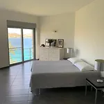 Nafsika Stunning View On The Aegean Sea アイイ・アポストロ