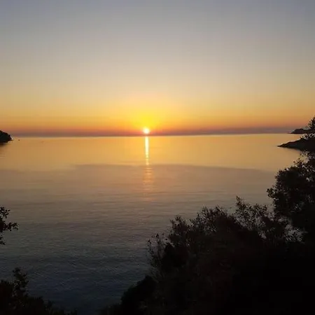 Nafsika Stunning View On The Aegean Sea Villa Agioi Apostoloi (Evia)